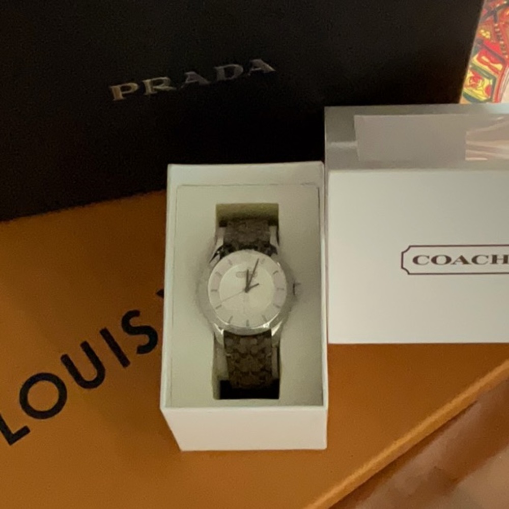 Coach watch